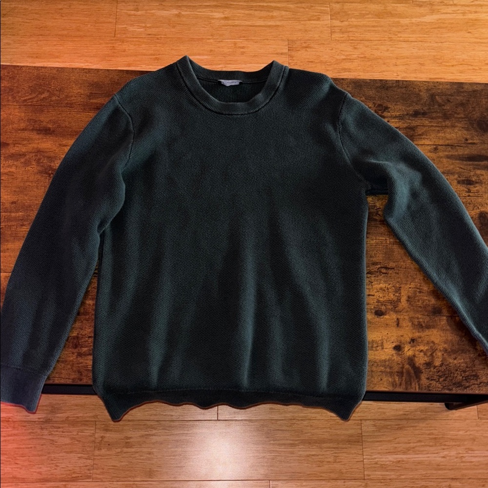 GAP Dark Green Crewneck Sweater